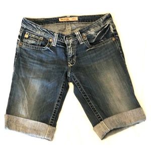 Big Star crop shorts. Size 29